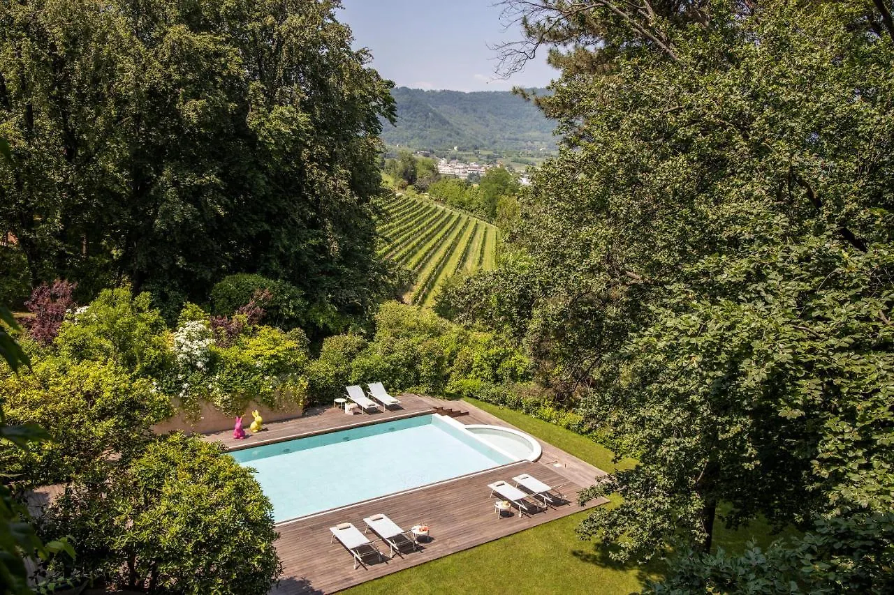 L'Albereta Relais & Chateaux Erbusco 5*,  Italy